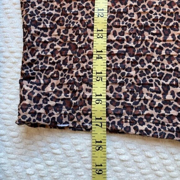 Leopard Print 2-Piece Stretchy Cropped Top & Leggings Lounge Set Size L - Picture 6 of 13